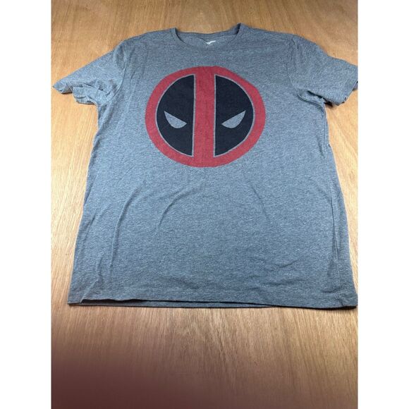 Old Navy Deadpool Logo T Shirt Gray Short Sleeve Graphic Mens M - Picture 1 of 3